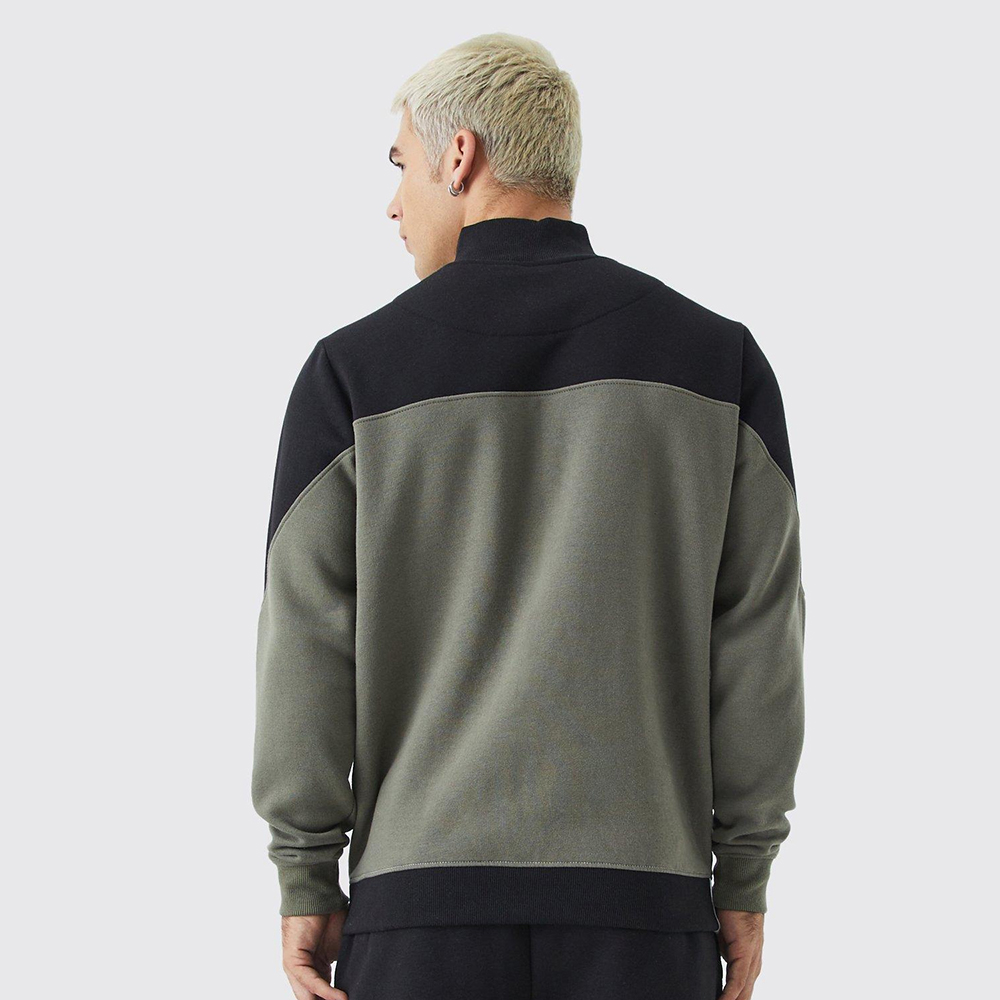Sweat Shirt